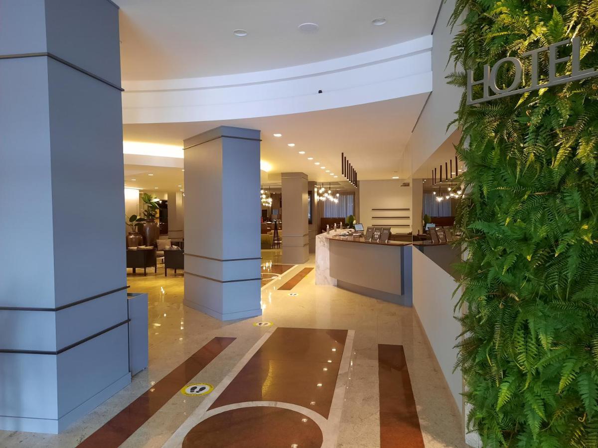 Hotel Metropole Маринга Екстер'єр фото